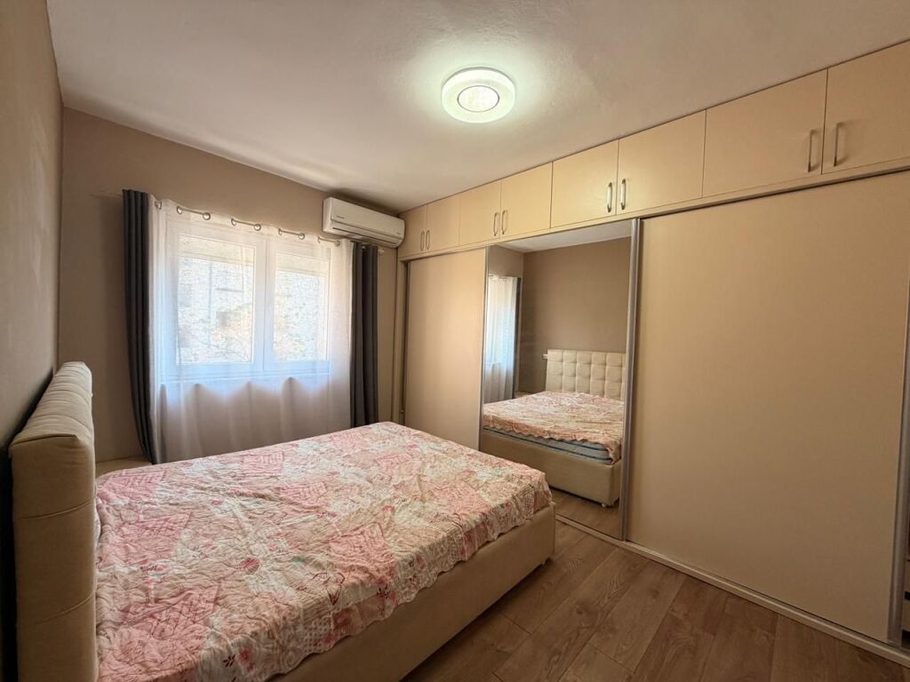 Apartament 2+1+2 me depo për shitje – Qendër, Durrës