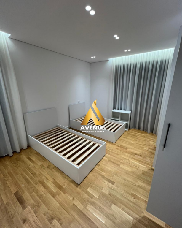 JEPET ME QIRA VILË 2-KATËSHE – TEG, TIRANË