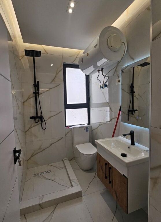 Shitet apartament 2+1+2 tek Pallati me Shigjeta