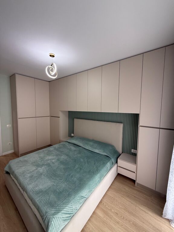 Jepet me qira apartament 1+1 tek ish Parku i Autobuzave
