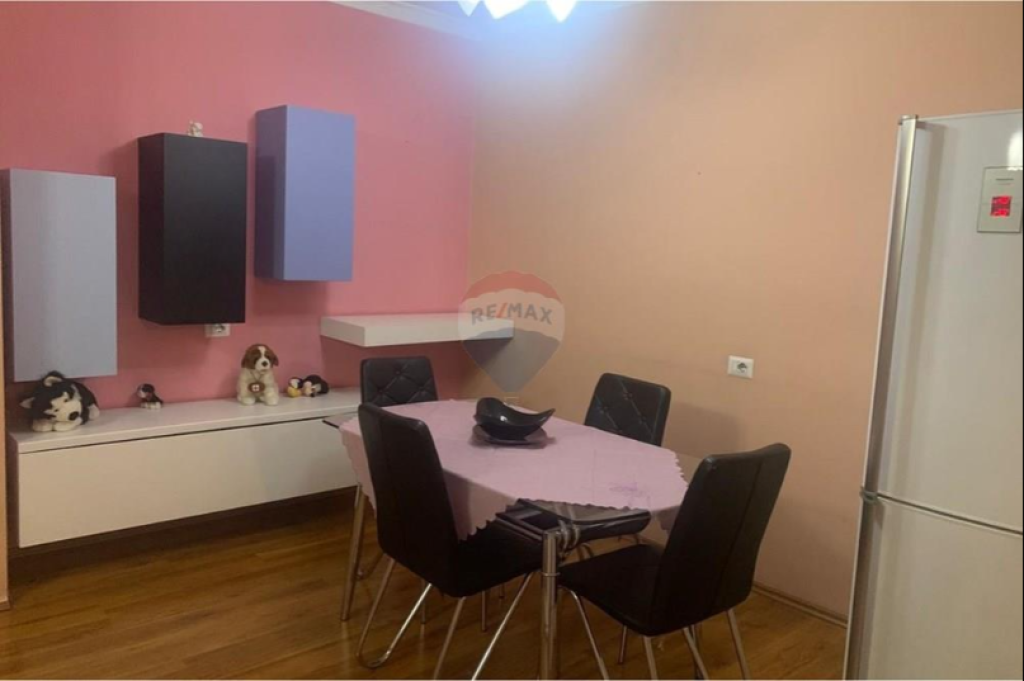 Apartament per shitje 2+1+2 ne Don Bosko