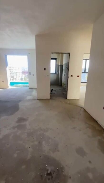 SHITET APARTAMENT 2+1 PASKUQAN 129.000 EURO FH-70184
