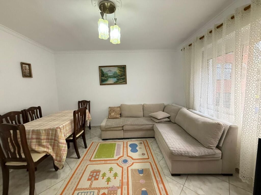 Apartment 2+1 for sale near the school Kushtimi i Liris in Ali Dem!