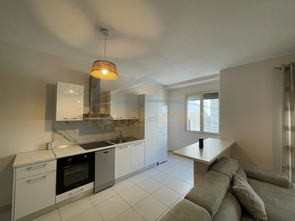 Affitto, Appartamento 1+1 Via del Porto, Durazzo