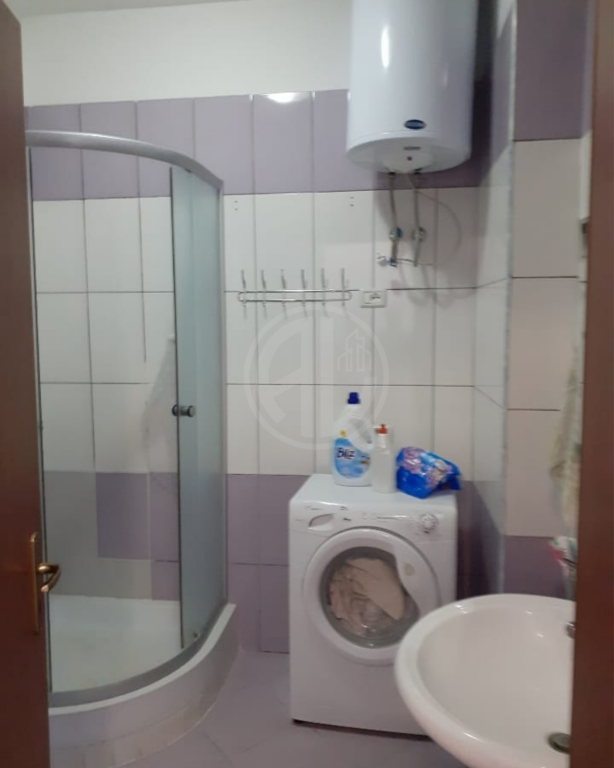 Shitet Apartament 1+1 | 64 m² | Shkëmbi i Kavajës