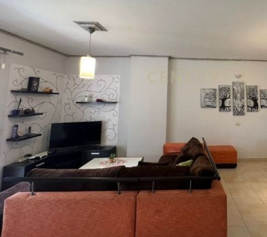 Apartament 2+1+2 me qera