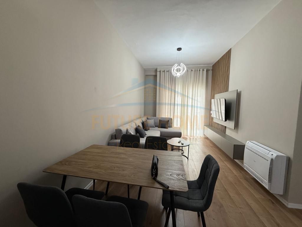 Affitto, Appartamento 1+1, Complesso Aura