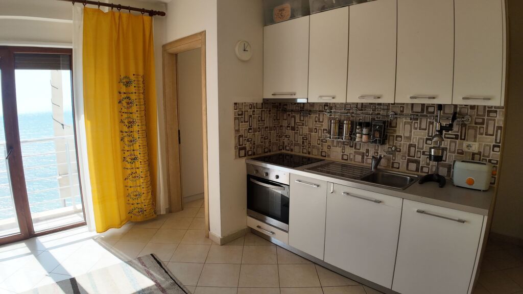 EXLUSIVE ! OKAZION ! Shesim 2+1+3 ballkone ne Vollga me pamje deti !