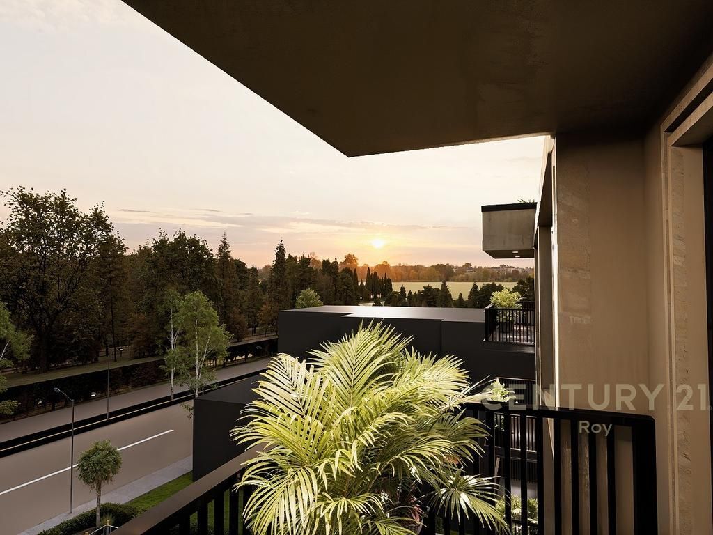 FILLUAN SHITJET NE ROADSIDE RESIDENCE, GOLEM!