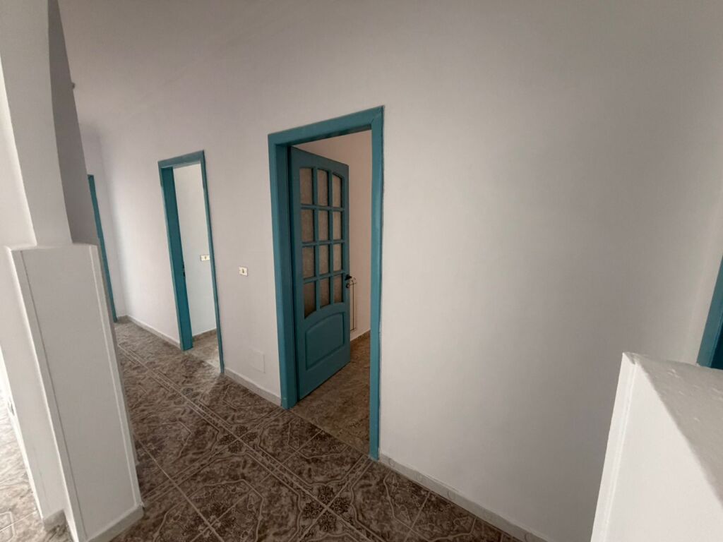 Zyre per qera ne Bllok