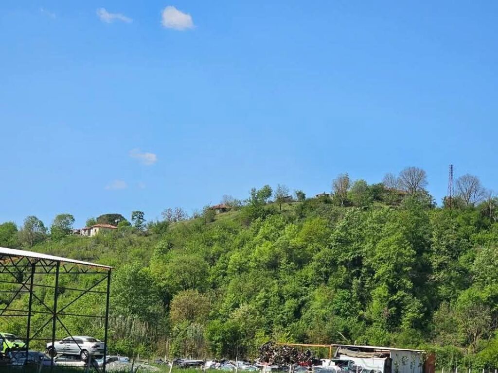 SHITET SHTËPI E VJETËR + TOKË 1600 M2 NË BALDUSHK