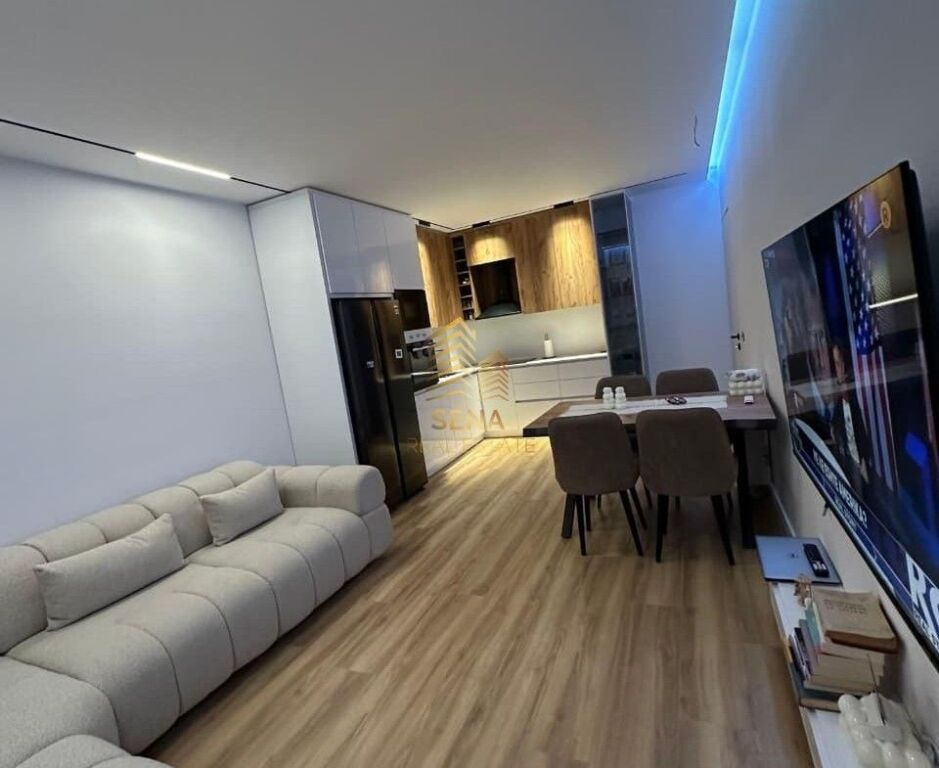 Shitet, Apartament 2+1+Blk, Kompleksi Univers City, 145.000 Euro