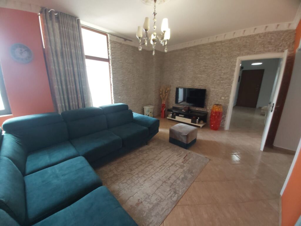 jepet me qea 2+1 te Grandi Tregu Elektrik