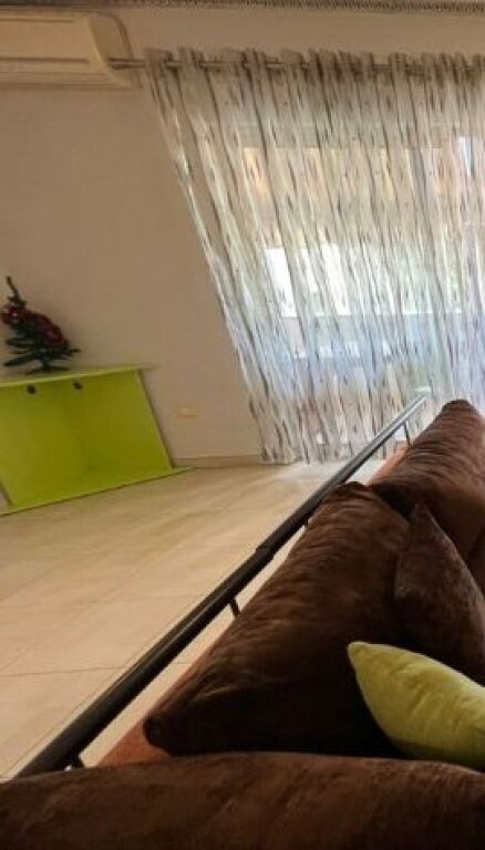 Apartament 2+1+2 me qera