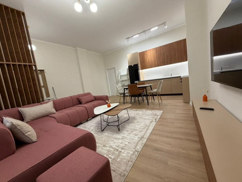 Apartament 2+1+2 per shitje ne Fresk