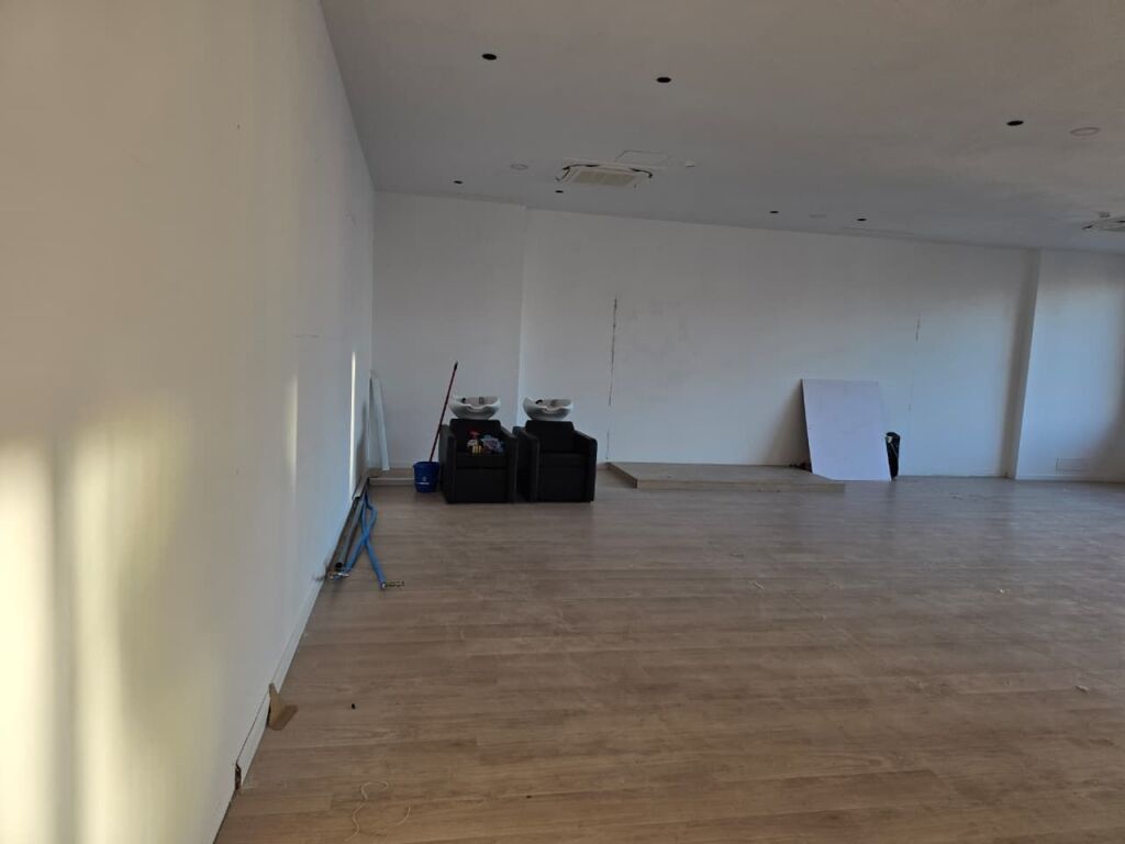 AMBIENT PER ZYRE ME QIRA TE KOMPLEKSI DELIJORGJI