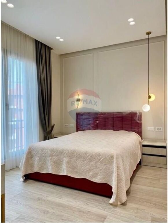 APARTAMENT 2+1 PLUS PARKIM ME QIRA TE DELIJORGJI