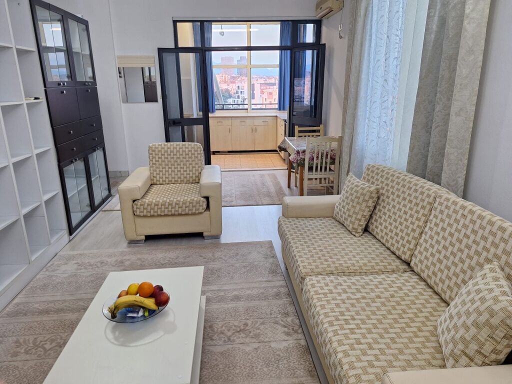 Jepet Me Qera Apartament 1+1