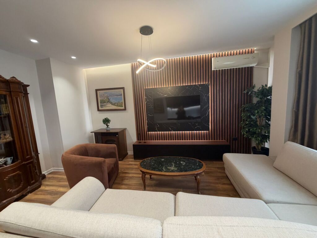 🏡 Shitet Super Apartament 2+2+2 Ballkone – Mine Peza