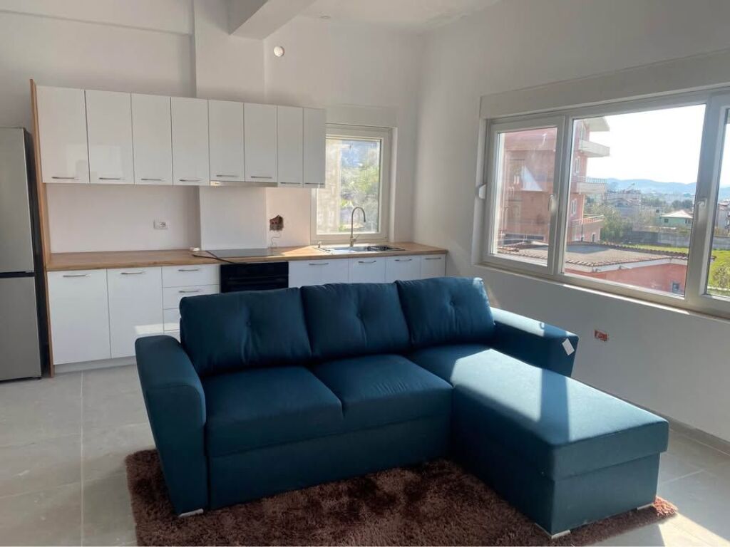 Apartament me qira 2+1 – pranë Liqenit të Farkës, Tiranë