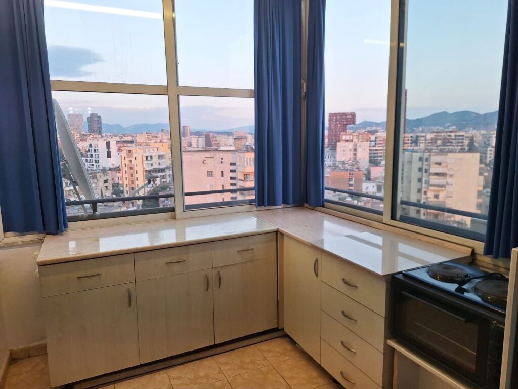 Jepet Me Qera Apartament 1+1