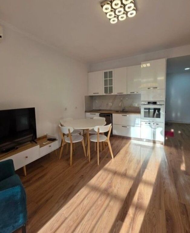 Qera, Apartament 1+1, Rruga Siri Kodra, Tirane.