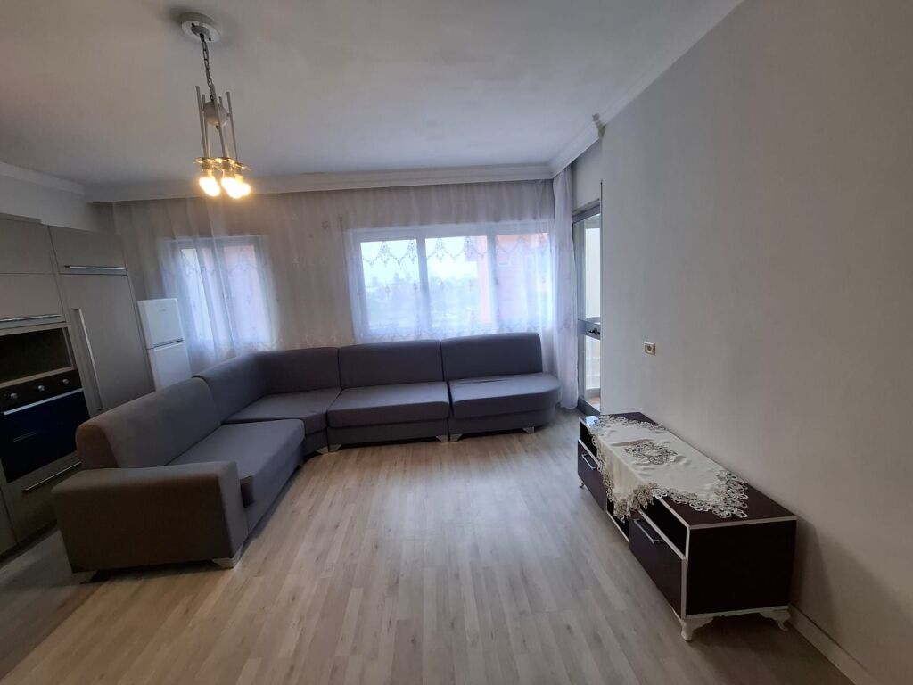 Jepet me Qera Apartament 2+1+2 Lagja 17 Ne Durres