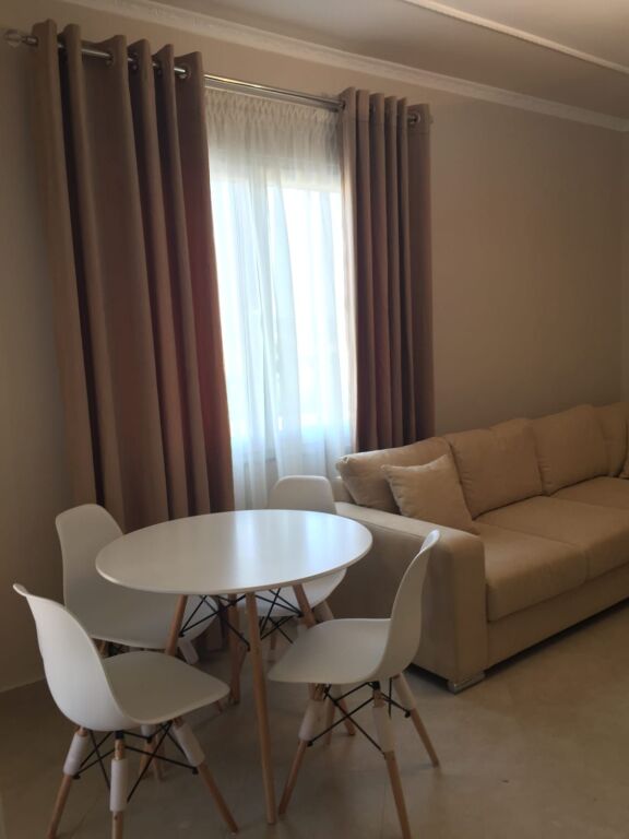 APARTAMENT 1+1 PER QERA NE FRESK,