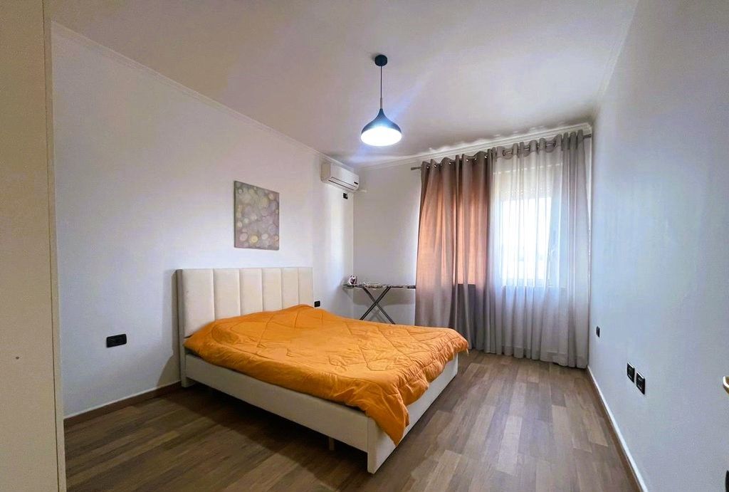 Appartamento 2+1 In Affitto a Ish Blloku, Tirana