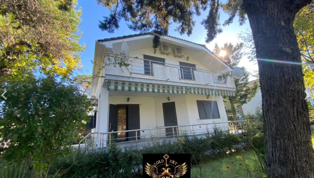 Shitet Super Vila • 2 KATE, VETEM 2 minuta larg Detit