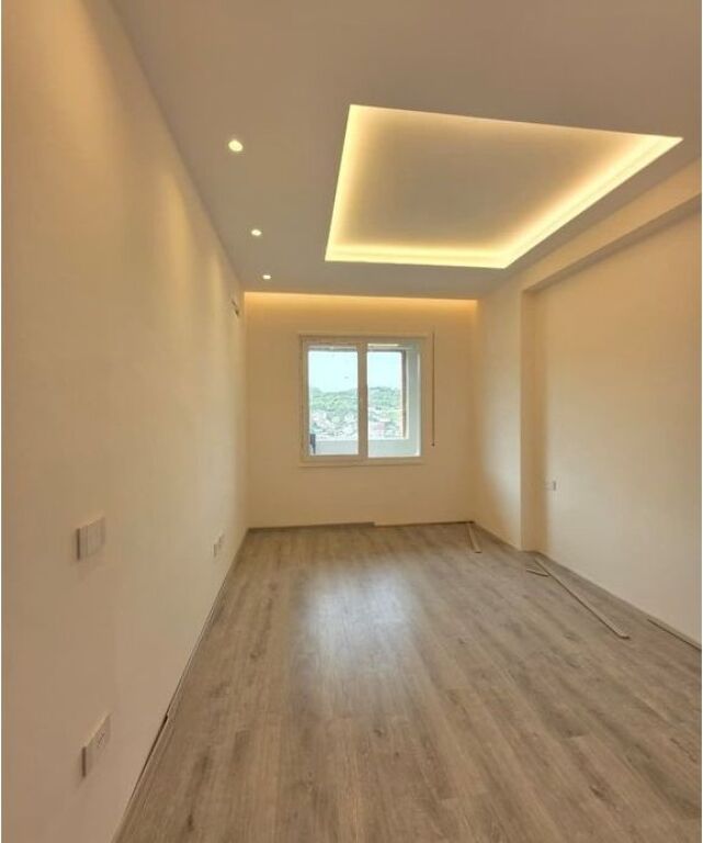 For sale, Apartment 1+1, Golden Park Complex, Tirana