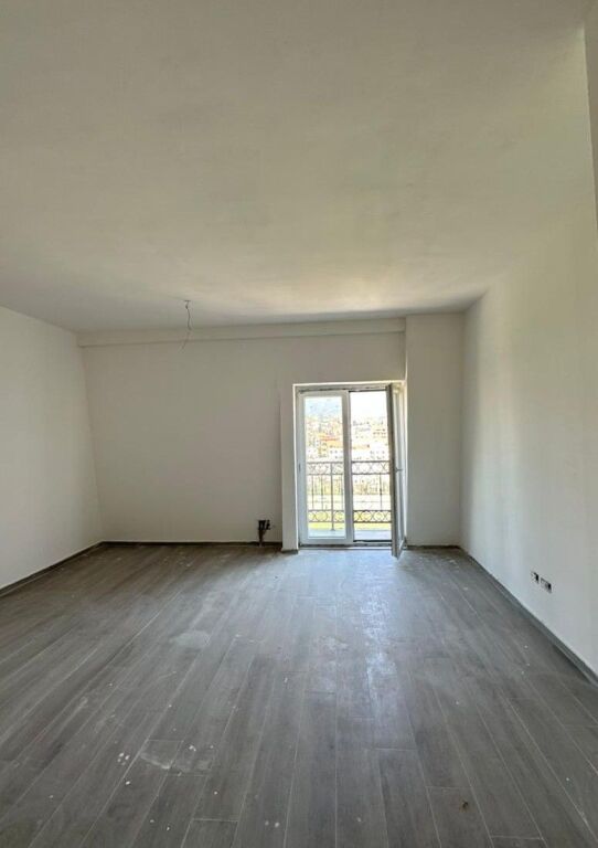 Shitet Apartament Garsoniere – Rezidenca Porta Tirana e Re, Sauk