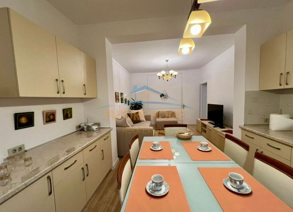 Qera, Apartament 2+1,Rruga e Durrësit, Tiranë 600 €