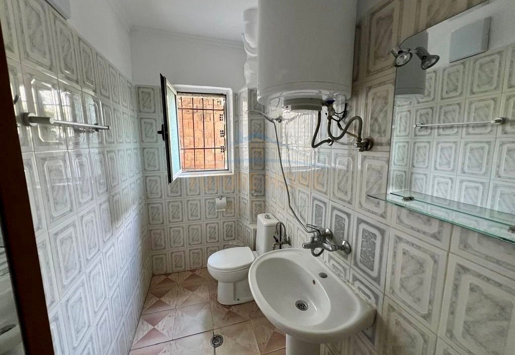 🏡 1+1 për Shitje te Ali Demi – Mundësi Ideale Banim ose Investim! 📍