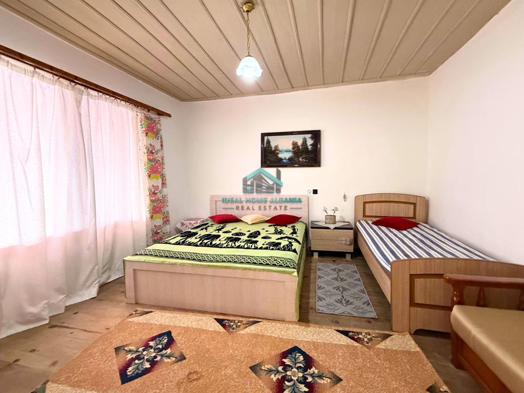 SHTEPI PRIVATE SHITET – MURADIE, VLORE