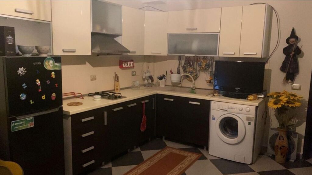 Shiten 2 Gazoniere Shkembi Kavajes