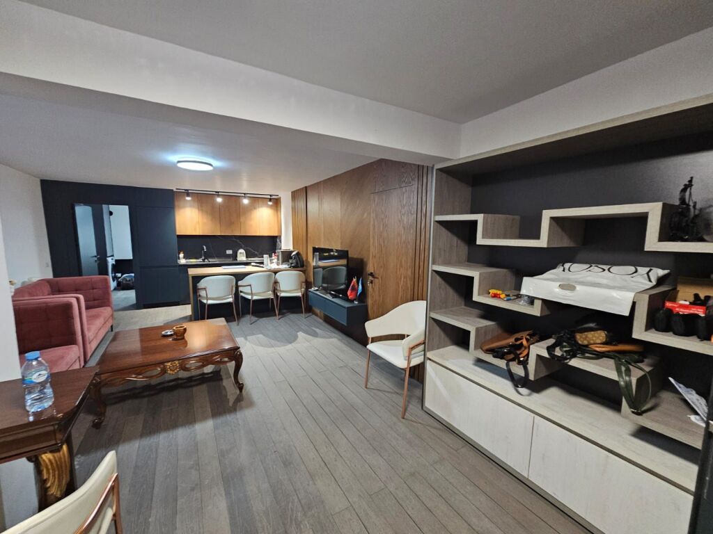 JEPET ME QERA APARTAMENT 1+1 NE KENETE DURRES