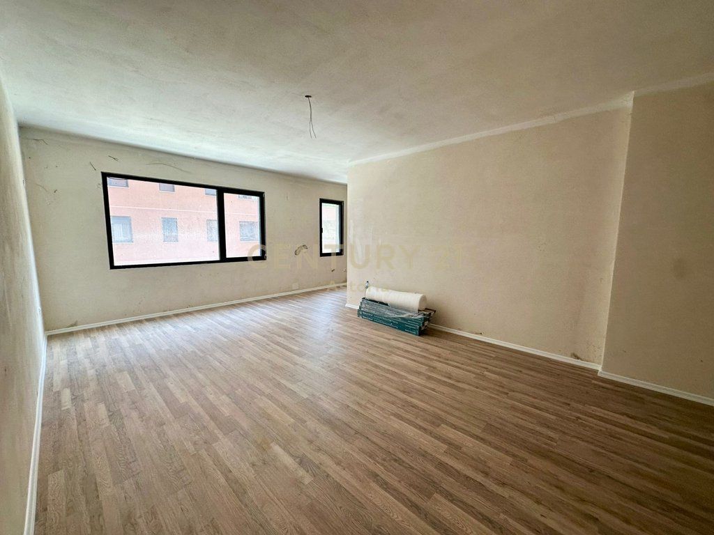 Apartment 2+1+2 for sale at Residence Xheluks – Ready to move in