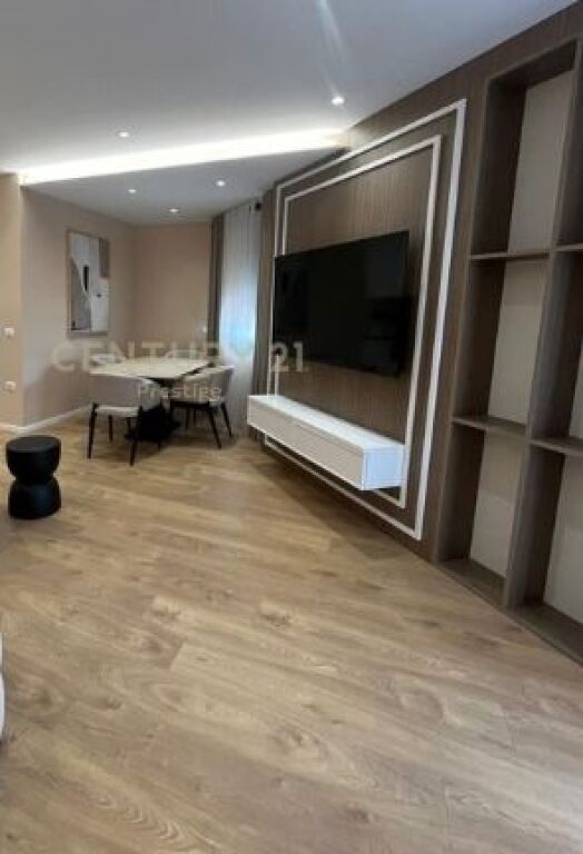 APARTAMENT 2+1+2 NE SHITJE