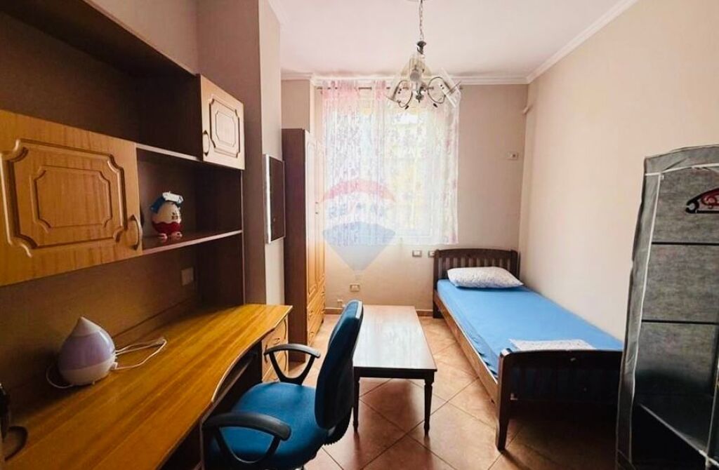 Apartment 2+1+2 Myslym Shyr