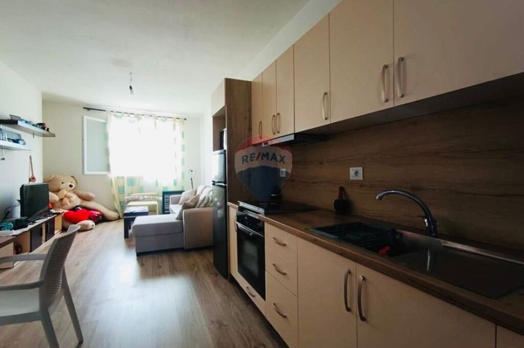 Apartament 1+1 Spital American 3