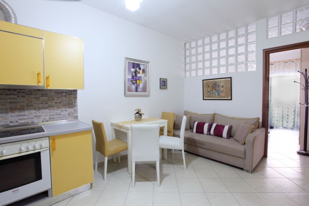 STUDIO APARTMENT CONVERTED INTO 1+1 FOR RENT NEAR BAR SANTANA !!