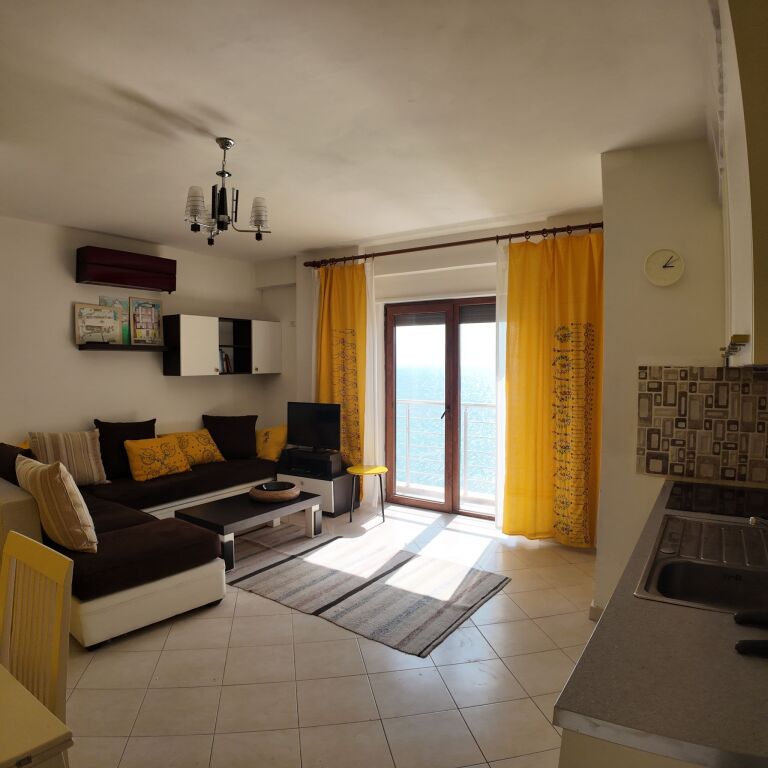 EXLUSIVE ! OKAZION ! Shesim 2+1+3 ballkone ne Vollga me pamje deti !