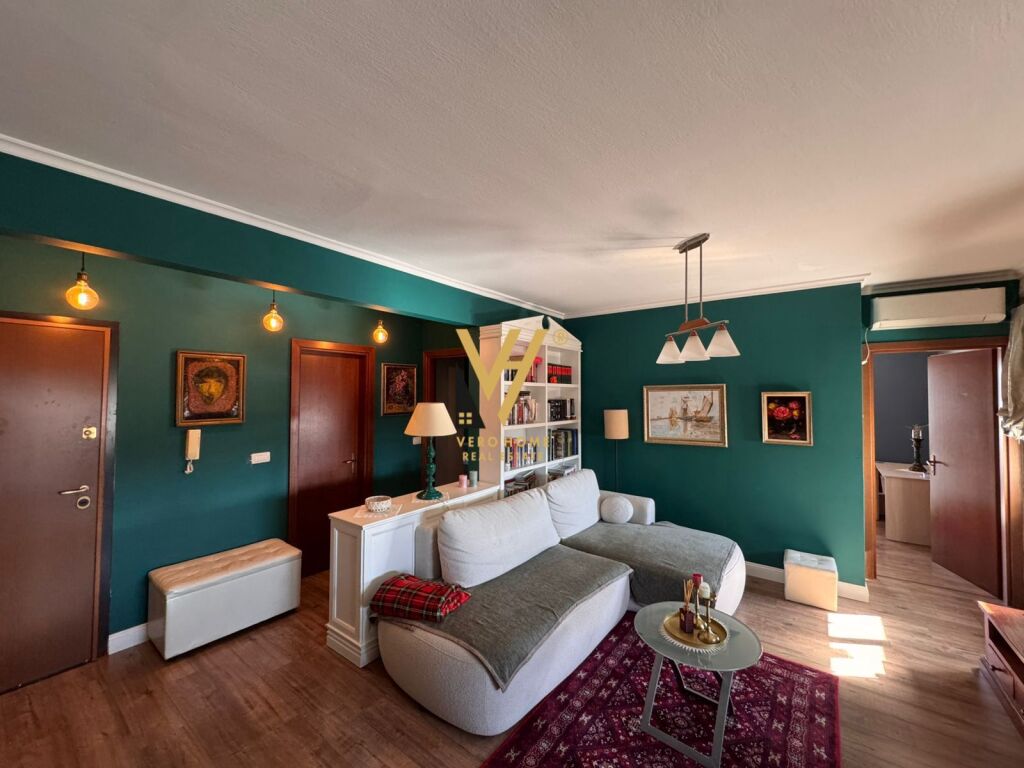 JEPET APARTAMENT 2+1+BLK ME QERA TE RRUGA E KAVAJES 75.000 LEKE