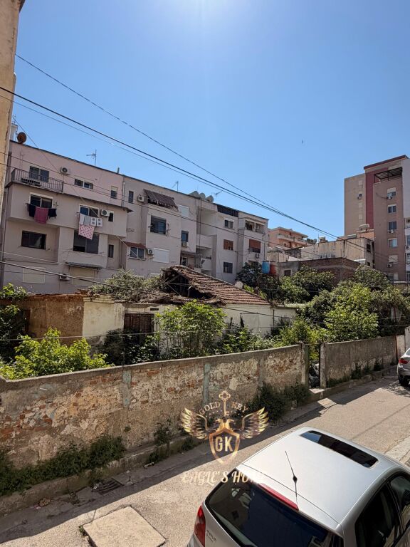 SHITET Shtepi Private   📍Kazazi Lagja 5  • 155.000€  ✅  📲 OKAZION NE SHITJE