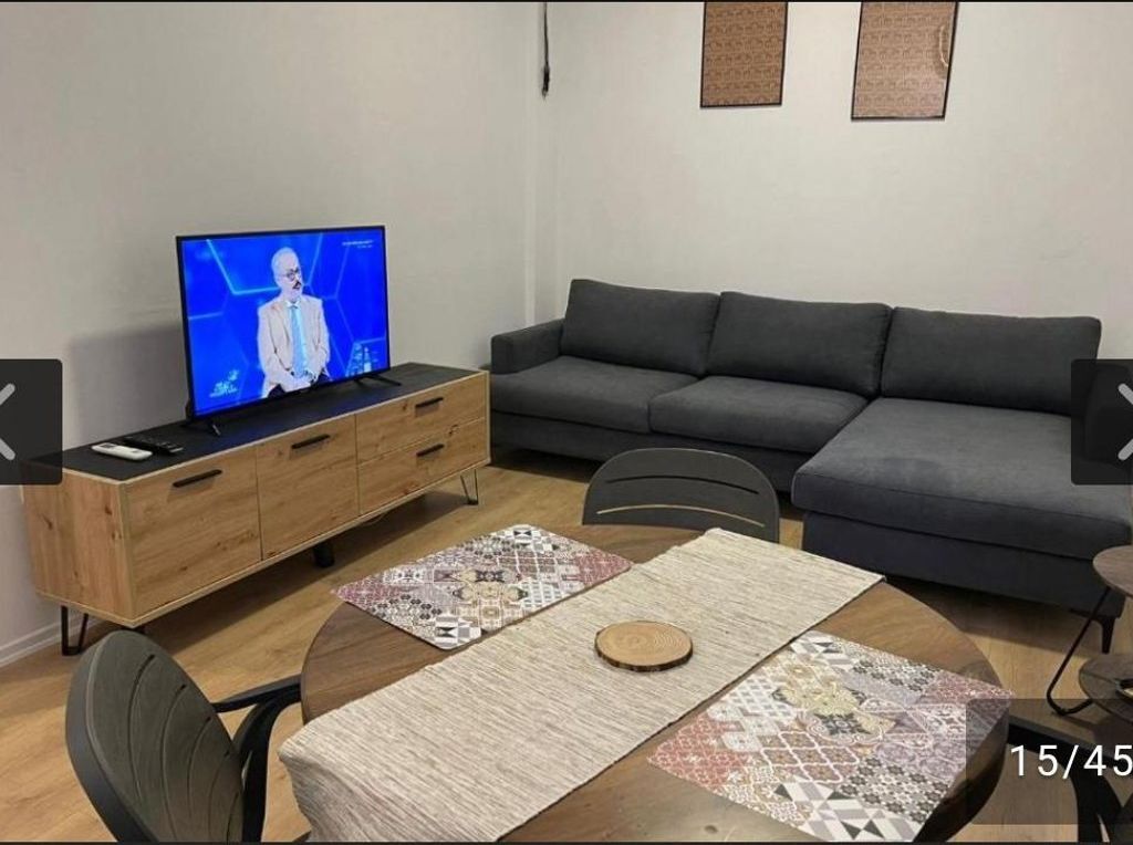 OKAZION! APARTAMENT 1+1 + 18 m² VERANDË – RR. "BARDHYL"!