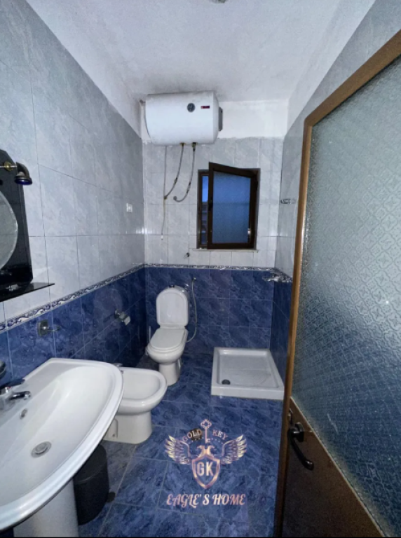 SHITET VILA • 2 Kate, SISTEMIN 6+1+3 🏡Ura Dajlanit🏡