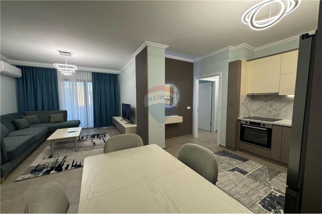 Apartament - Për Qira - Rruga Karl Gega, Tiranë