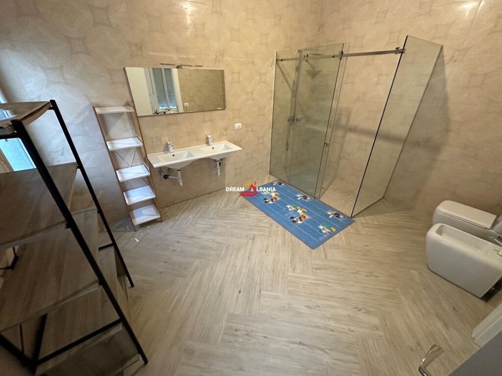 Penthouse ne Shitje tek Liqeni i Thate (ID 4131401)