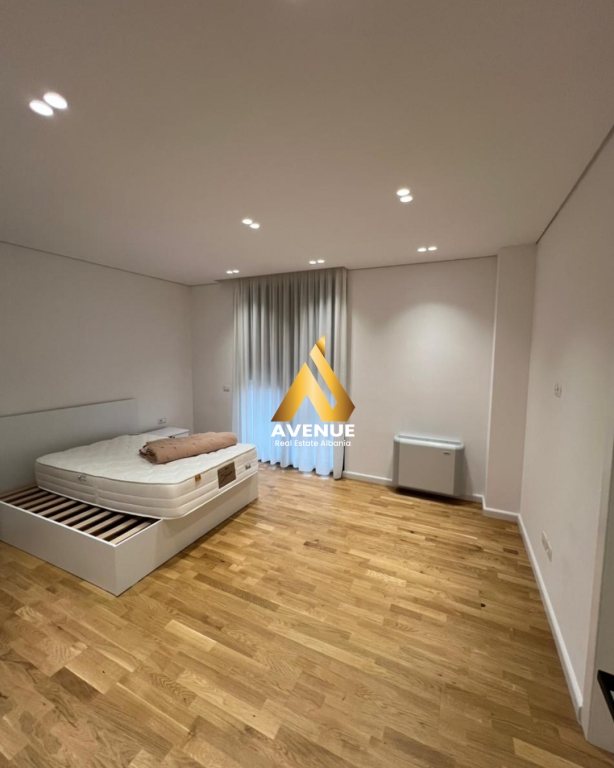 JEPET ME QIRA VILË 2-KATËSHE – TEG, TIRANË